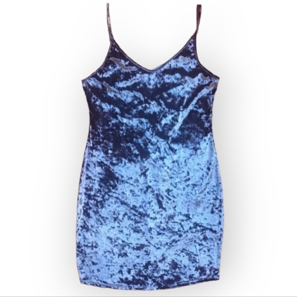 Fashion Nova Dresses & Skirts - FASHION NOVA blue-grey crushed velvet backless dress